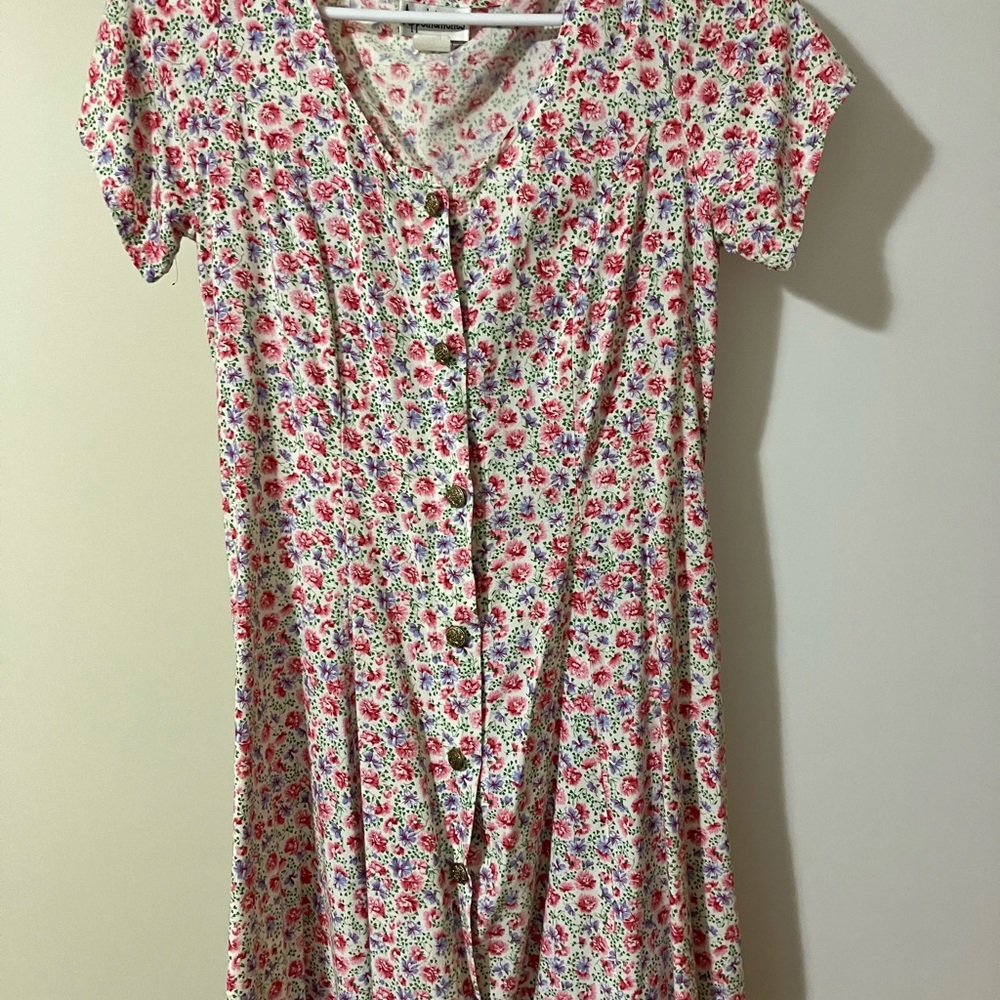 Vintage Floral Button-Down Dress